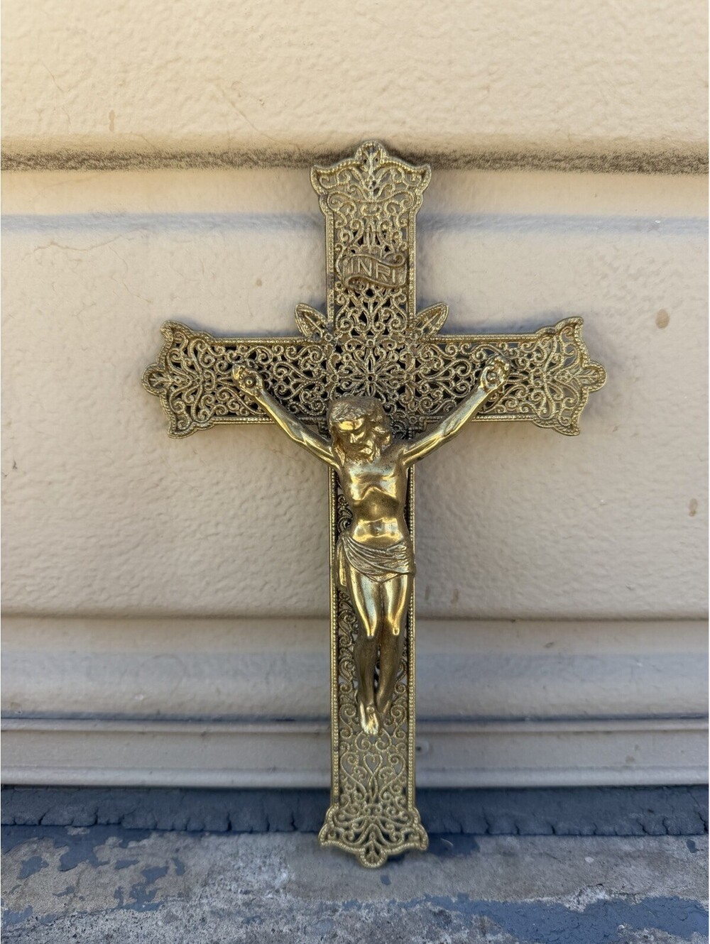 Vintage Gallo Ornate Filigree Crucifix Wall Cross 9" Cast Metal Gold Tone
